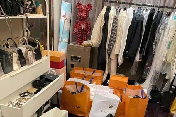 临汾侯马市回收一线品牌衣服